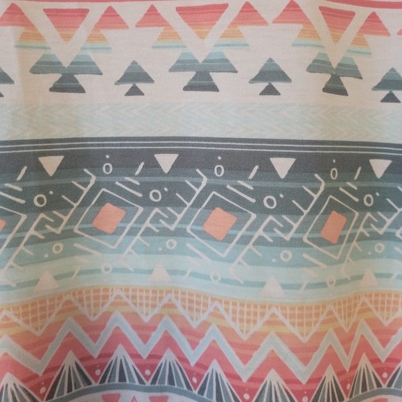 NWT Lularoe Carly Dress Aztec Print sz S - Picture 2 of 4